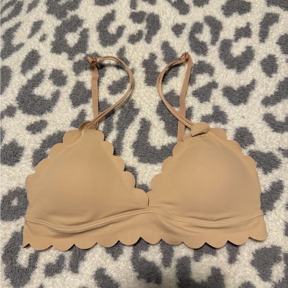 Anthropologie Other - Anthropologie Beige Scalloped Bralette